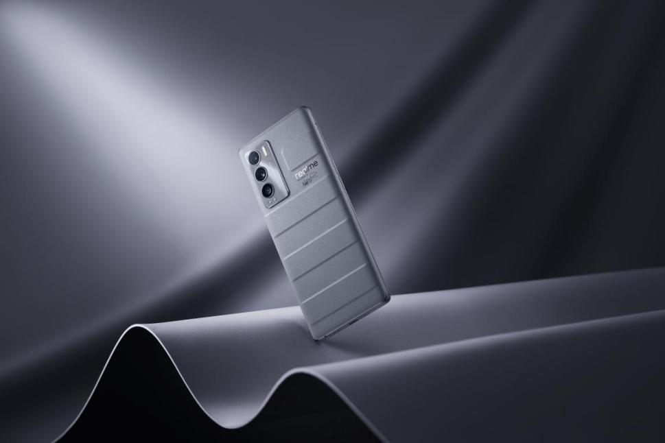 <span  style='background-color:Yellow;'>realme</span> 真我GT 大師系列成為2020東京奧運會新華網報道官方指定用機