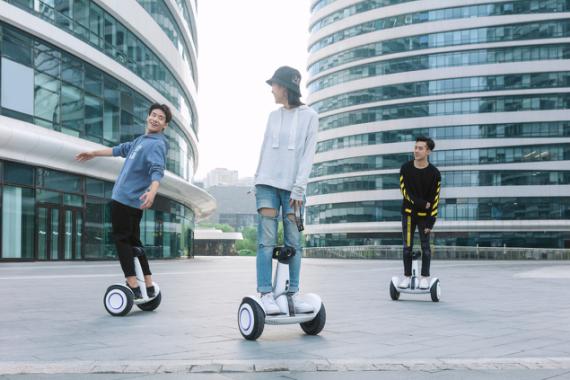 九號(hào)平衡車Plus 明日開(kāi)售 35KM<span  style='background-color:Yellow;'>續(xù)航</span>/智能跟隨是亮點(diǎn)