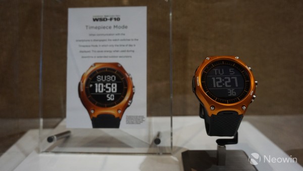 卡西歐發布Android Wear<span  style='background-color:Yellow;'>智能手表</span>WSD-F10