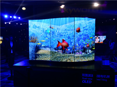 <span  style='background-color:Yellow;'>創維</span>欲“征服色界” 竟然整出一面“雙面波浪OLED墻”！