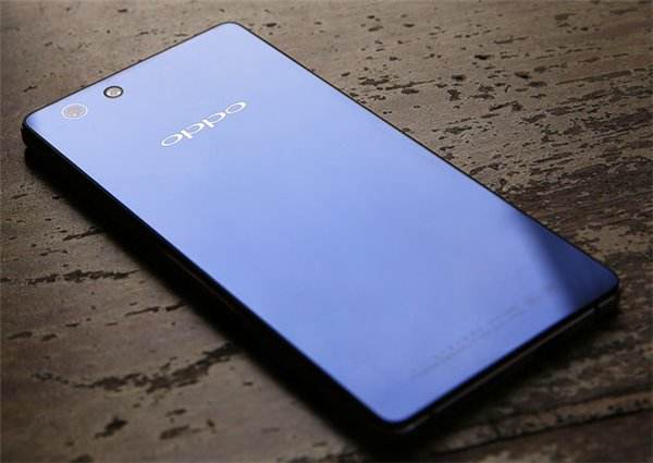 <span  style='background-color:Yellow;'>OPPO</span>和vivo最高減200 電商商城促銷竟如此簡單粗暴？